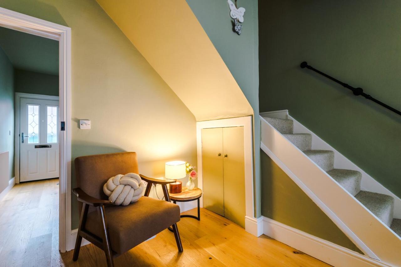 New! Gorgeous 2-Bed Home In Chester City Centre By 53 Degrees Property - Incredible Location, Ideal For Small Groups - Sleeps 6! Luaran gambar
